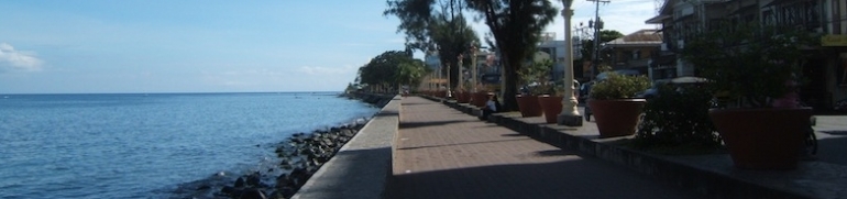 Dumaguete Boulevard